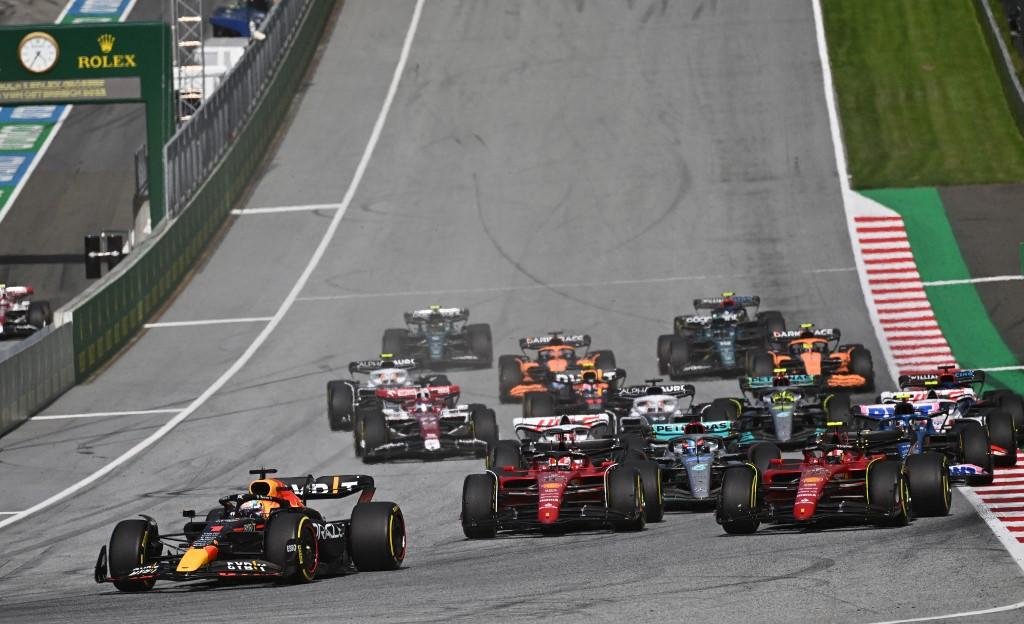 Holand&ecirc;s pulou na frente e garantiu primeiro lugar do grid