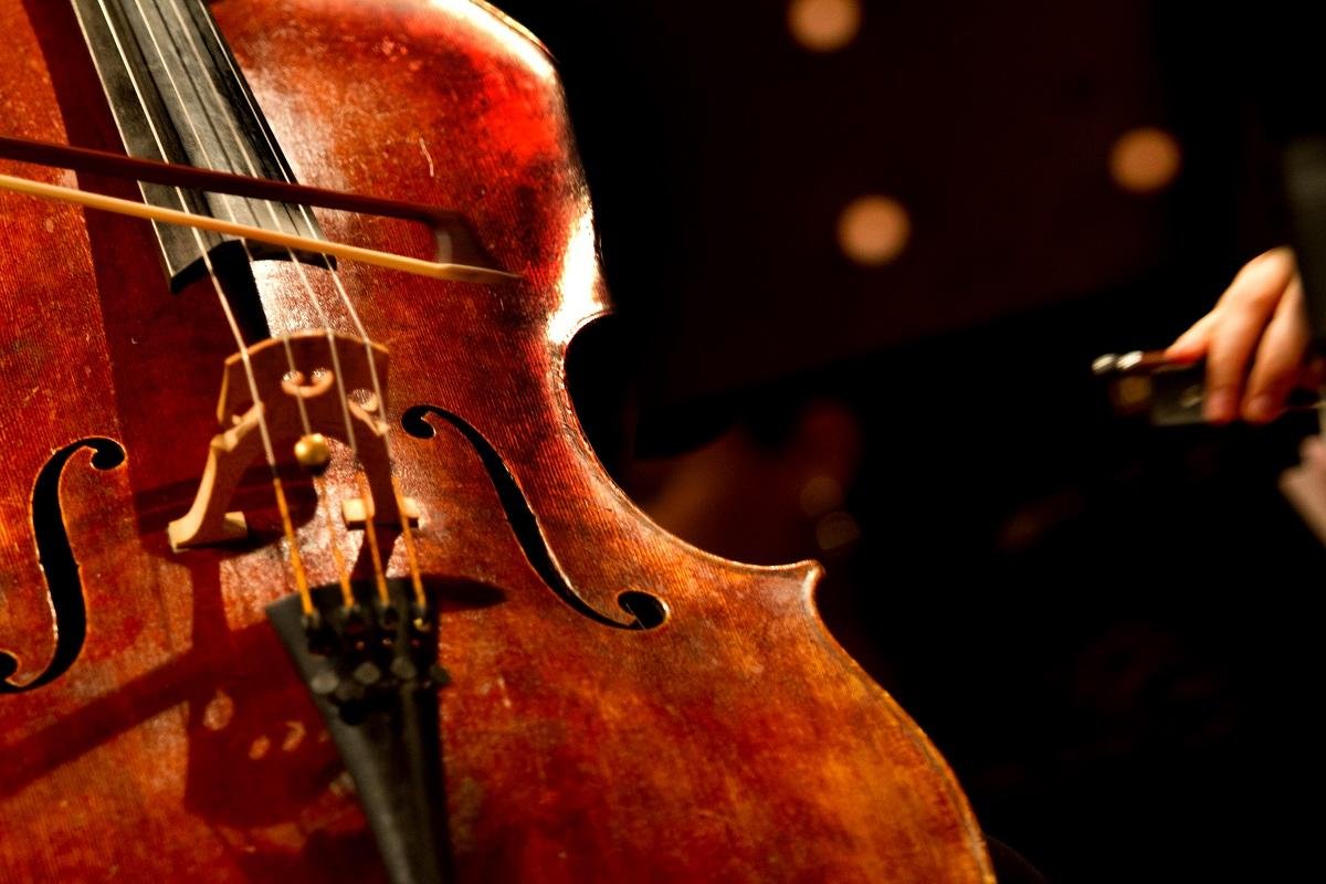Edi&ccedil;&atilde;o de 2022 presta homenagem ao compositor Ernst Mahle, de 92 anos, que segue compondo. Nascido na Alemanha, mudou-se para o Brasil em 1951 e vive em Piracicaba (SP).