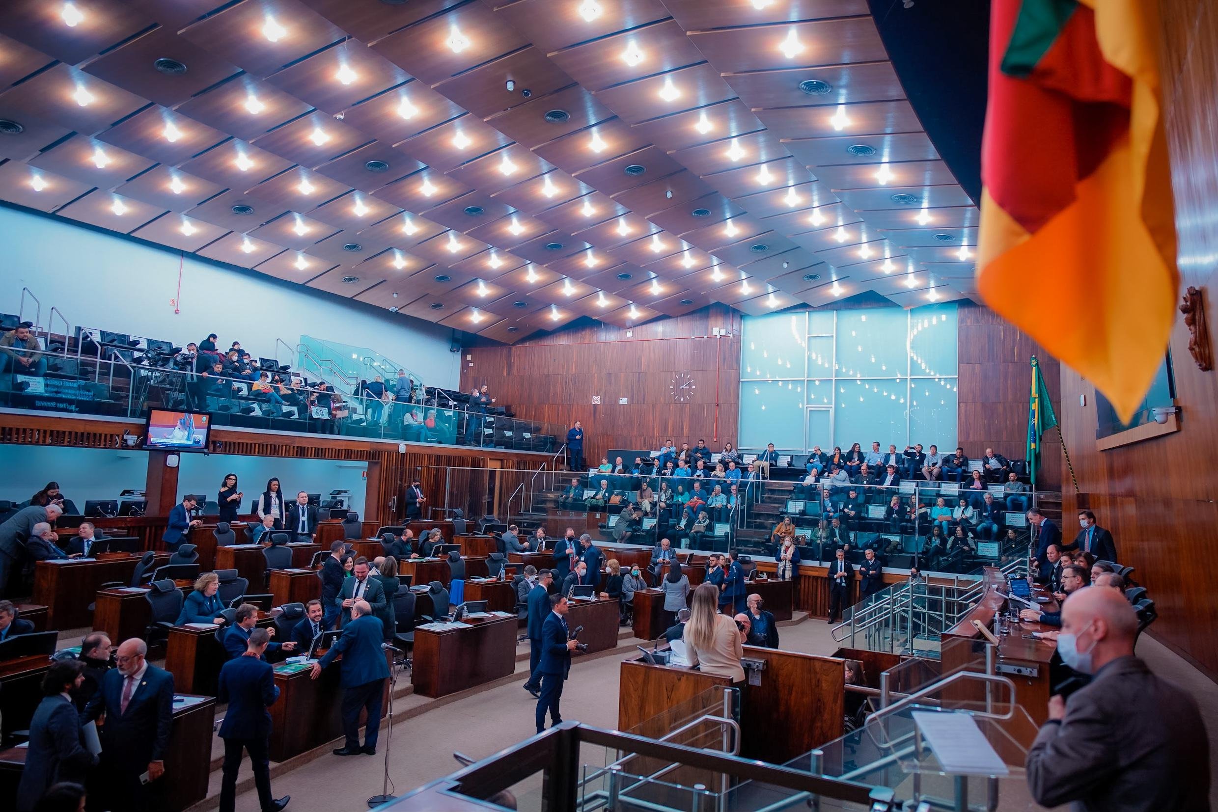 Plen&aacute;rio ter&aacute; 11 projetos na pauta em duas sess&otilde;es antes do recesso parlamentar.
