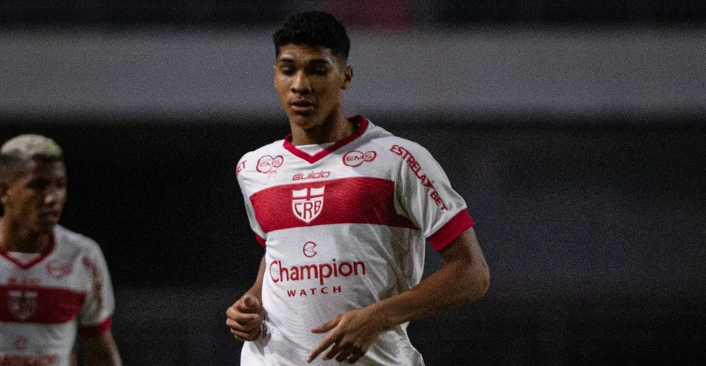David Braw &eacute; considerado joia da base alagoana; Gr&ecirc;mio nega interesse no jogador
