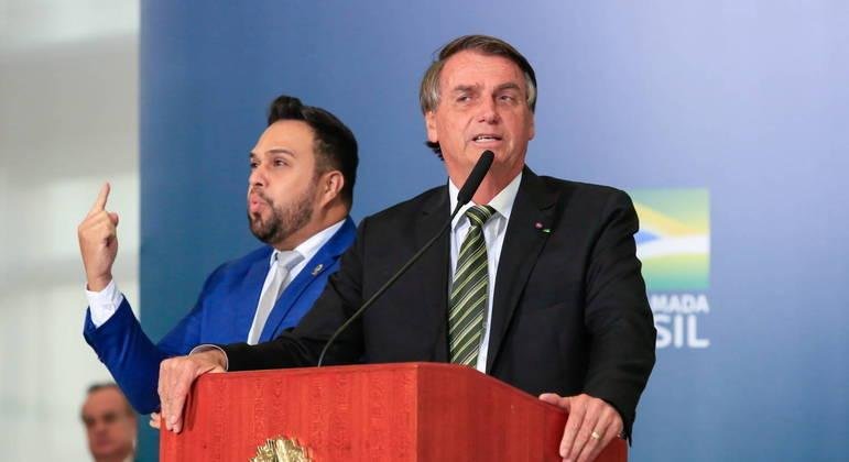 Bolsonaro acredita em defla&ccedil;&atilde;o no pr&oacute;ximo m&ecirc;s