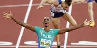 Brasileiro aumenta coleção de medalhas
