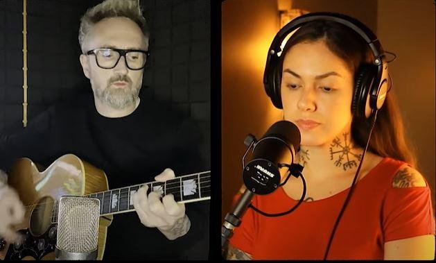 Cantora ga&uacute;cha Mell Peck inaugura projeto "The Puro" com o guitarrista Noel Hogan