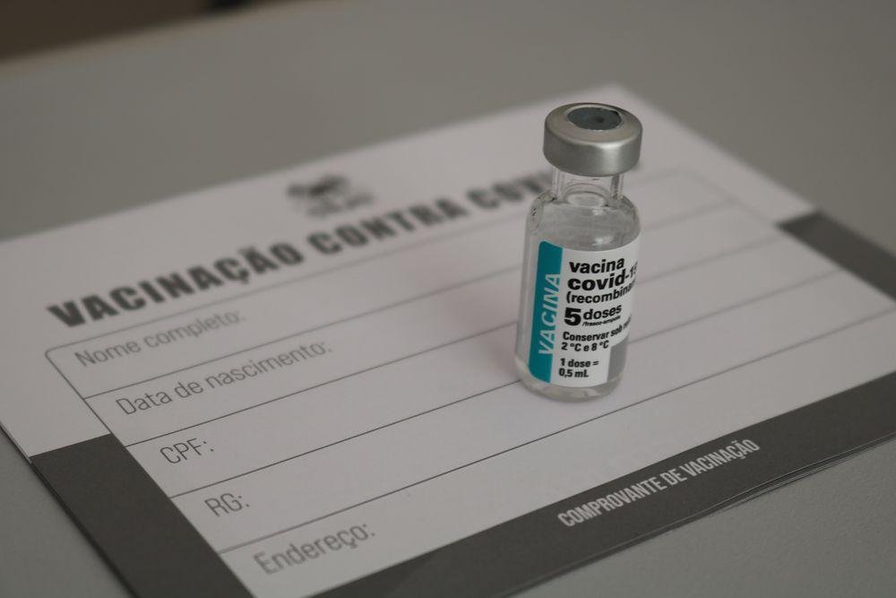 &Eacute; obrigat&oacute;rio apresentar Carteirinha de Vacina&ccedil;&atilde;o e documento da crian&ccedil;a