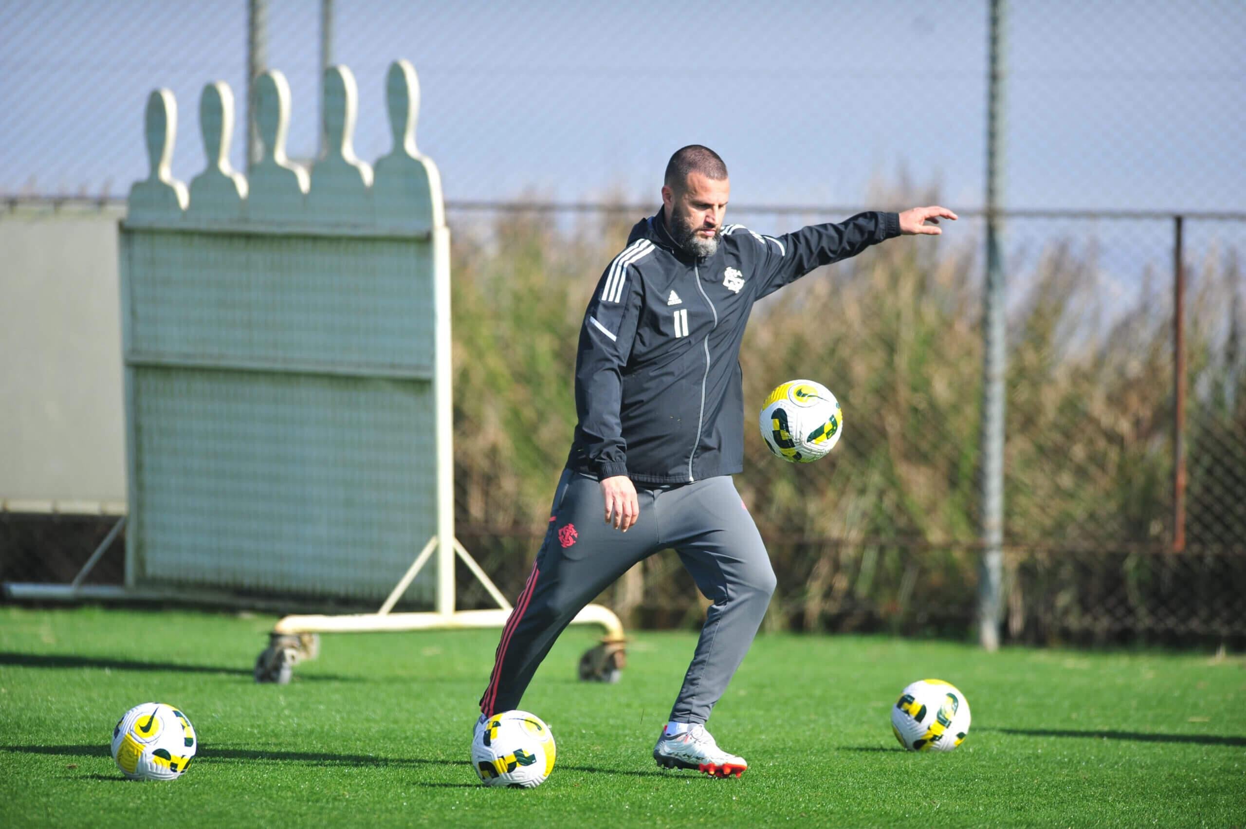 Daniel Pavan em treino no CT Parque Gigante