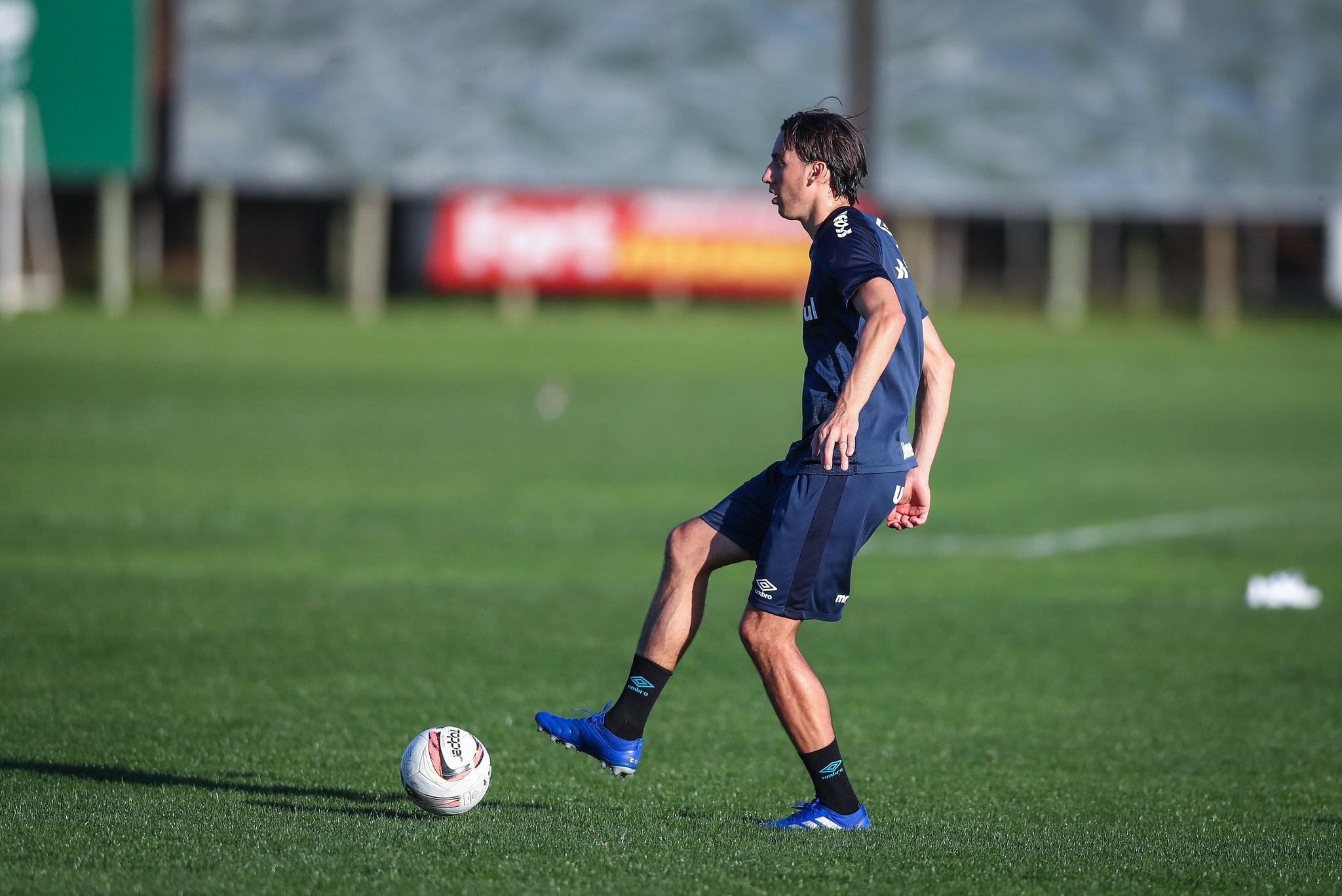 Geromel vai estar em campo na Arena Cond&aacute;