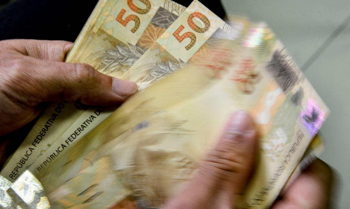 Transfer&ecirc;ncias ter&atilde;o redu&ccedil;&atilde;o de IOF