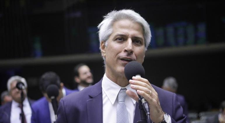 Molon n&atilde;o comparece &agrave; conven&ccedil;&atilde;o do PSB