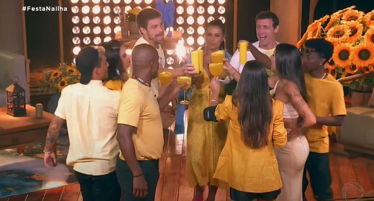 Neste domingo, dia 31, teve festa no "Ilha Record 2"