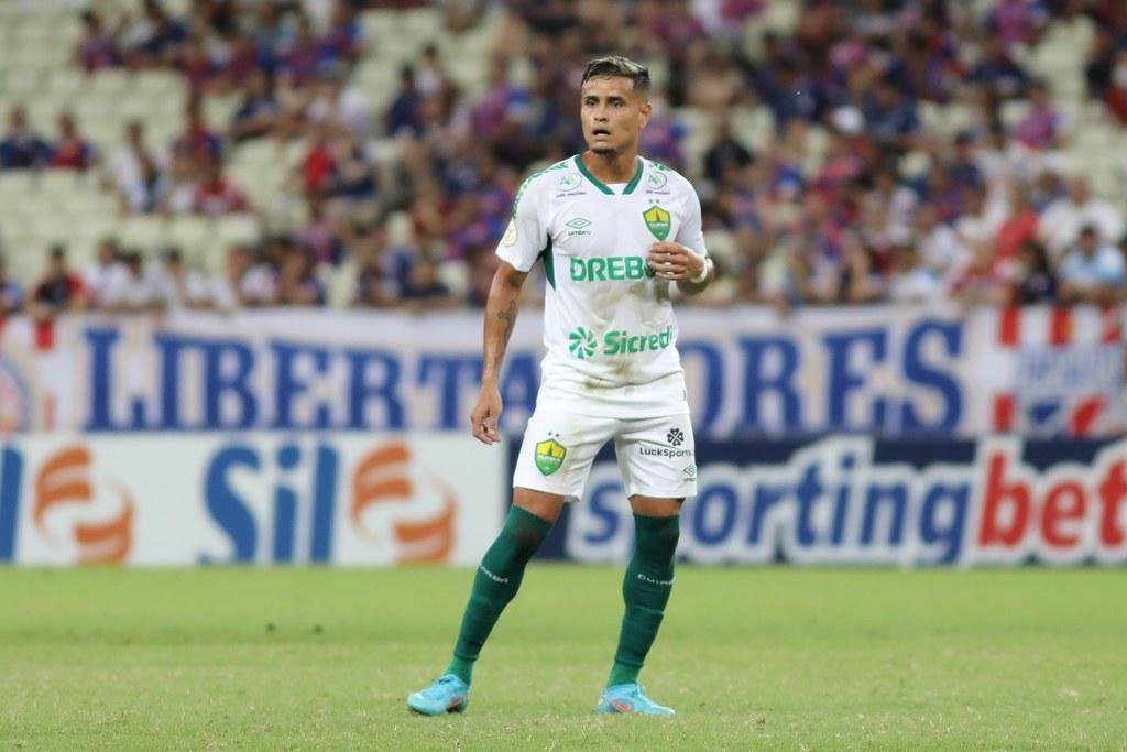 Everton disputou 13 partidas e marcou um gol pelo Cuiab&aacute;