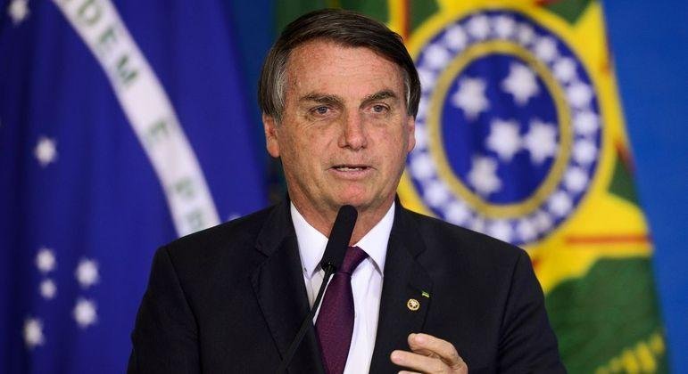 Jair Bolsonaro diz que recebe amea&ccedil;as de pris&atilde;o