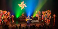 Espetáculo infantil Crianceiras reúne música, poesia e teatro de brinquedo no palco do Teatro do Sesi neste domingo, dia 7
