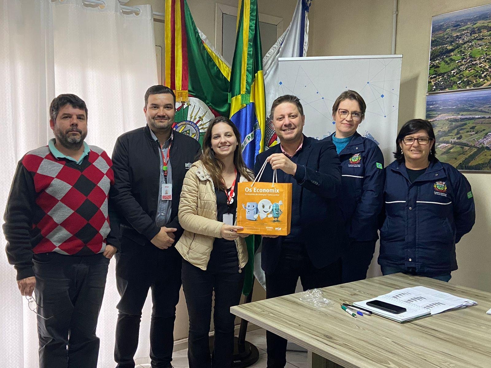 Os chuveiros inteligentes s&atilde;o equipamentos que permitem uma economia de at&eacute; 50% no gasto com eletricidade