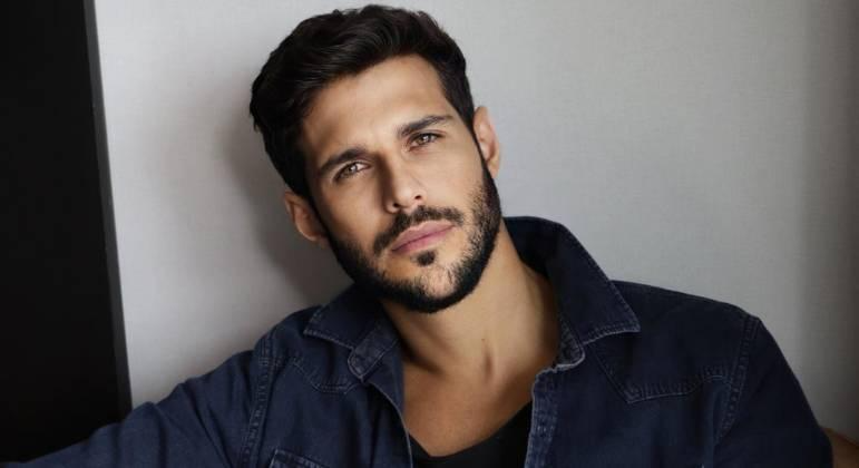 M&atilde;e teria tentado fotografar Rodrigo Mussi no hospital, quando estava em coma.