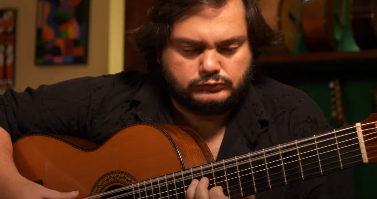 Yamandu Costa no v&iacute;deo de "Serelepe"