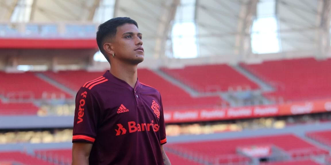 Gustavo Maia fica no Inter at&eacute; o fim do ano