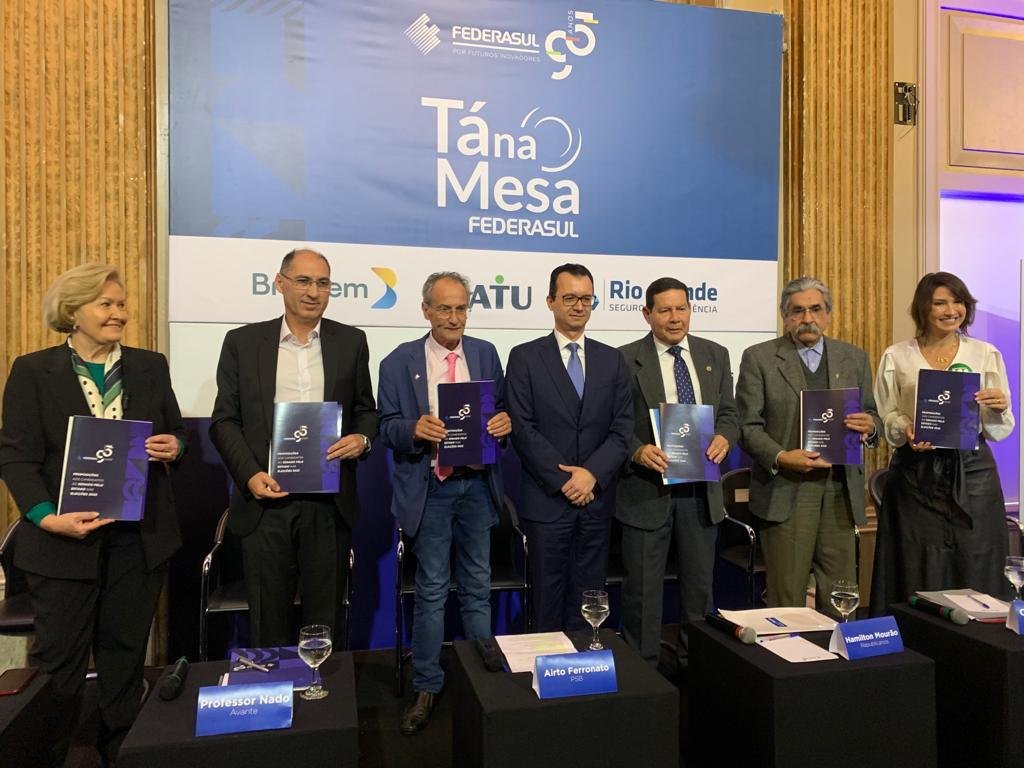 Seis candidatos ao Senado participaram de debate promovido pela Federasul