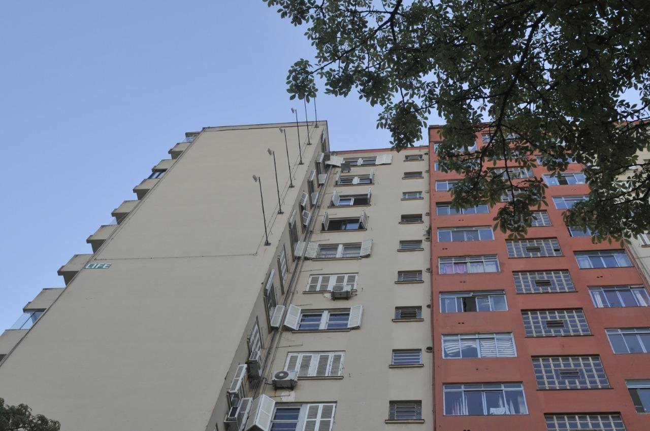 Outdoor foi removido no final da manh&atilde; de quarta-feira ap&oacute;s decis&atilde;o da Justi&ccedil;a Eleitoral.