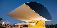 Museu Oscar Niemeyer  apresenta 140 trabalhos de autoria de algumas das artistas mais prestigiadas no Rio Grande do Sul