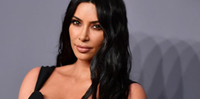 Kim  Kardashian está entre os reincidentes, com base em informações obtidas por meio da Lei de Registros Públicos