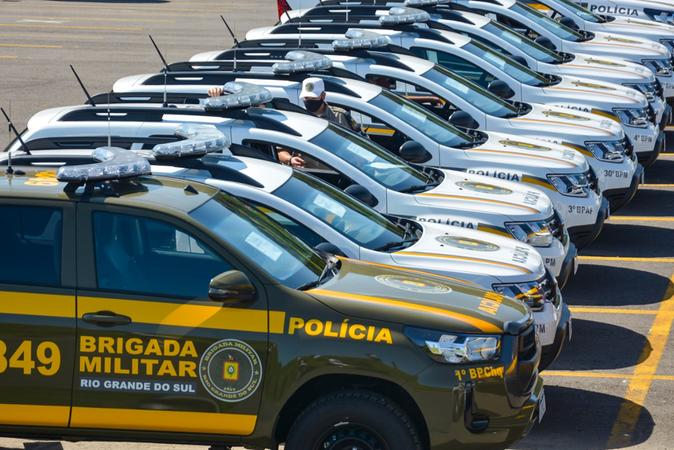 Atacar o d&eacute;ficit do efetivo das for&ccedil;as policiais &eacute; tema recorrente dos programas de governo.