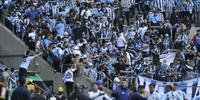 Torcedores do Grêmio brigaram durante o primeiro tempo da partida contra o Cruzeiro