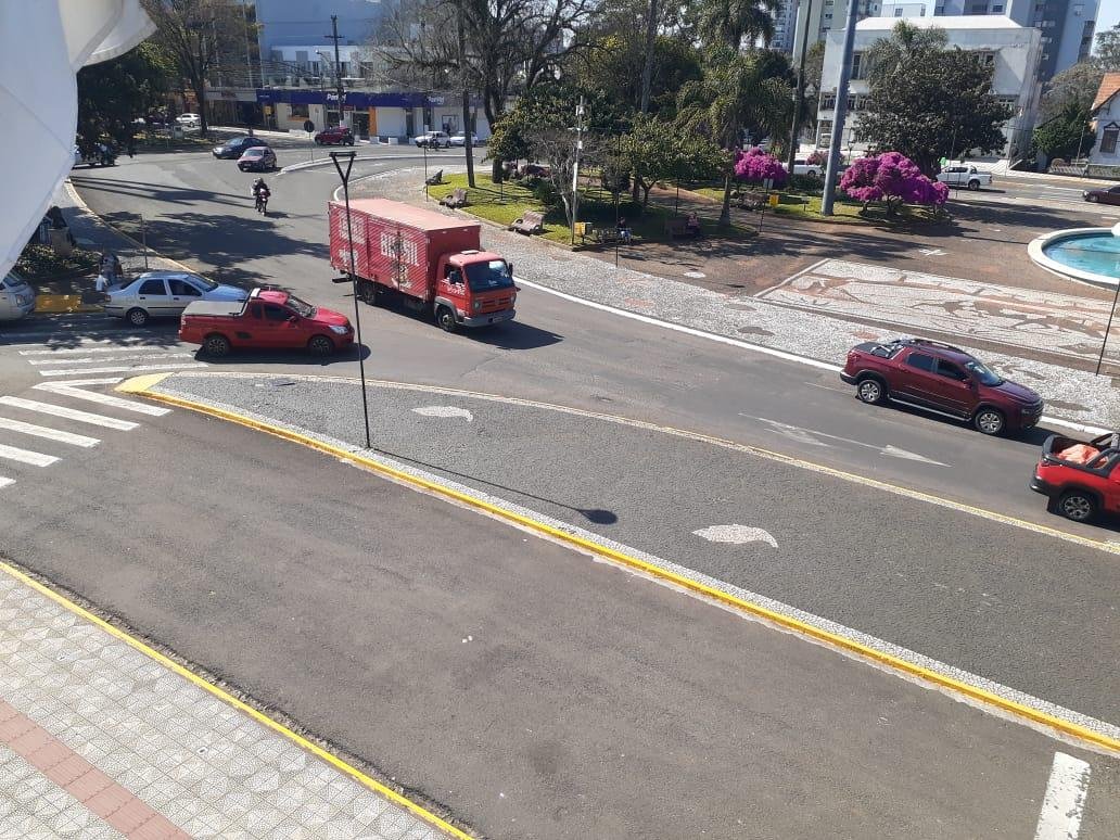 Nova medida valeria para circula&ccedil;&atilde;o de caminh&otilde;es no hor&aacute;rio comercial em toda extens&atilde;o das avenidas 7 de Setembro e Maur&iacute;cio Cardoso
