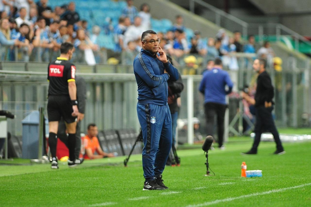 Dire&ccedil;&atilde;o do Gr&ecirc;mio deu voto de confian&ccedil;a a Roger ap&oacute;s derrota para o Ituano