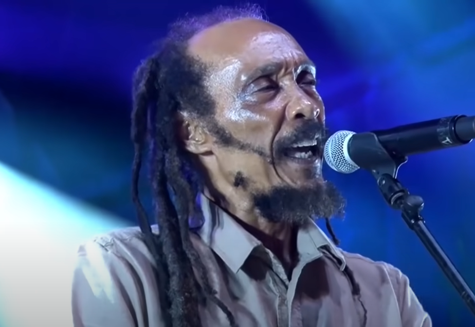 O cantor Cecil Spence, mais conhecido como Skelly, do Israel Vibration, teve sua morte anunciada na noite da &uacute;ltima sexta-feira, dia 26, aos 70 anos
