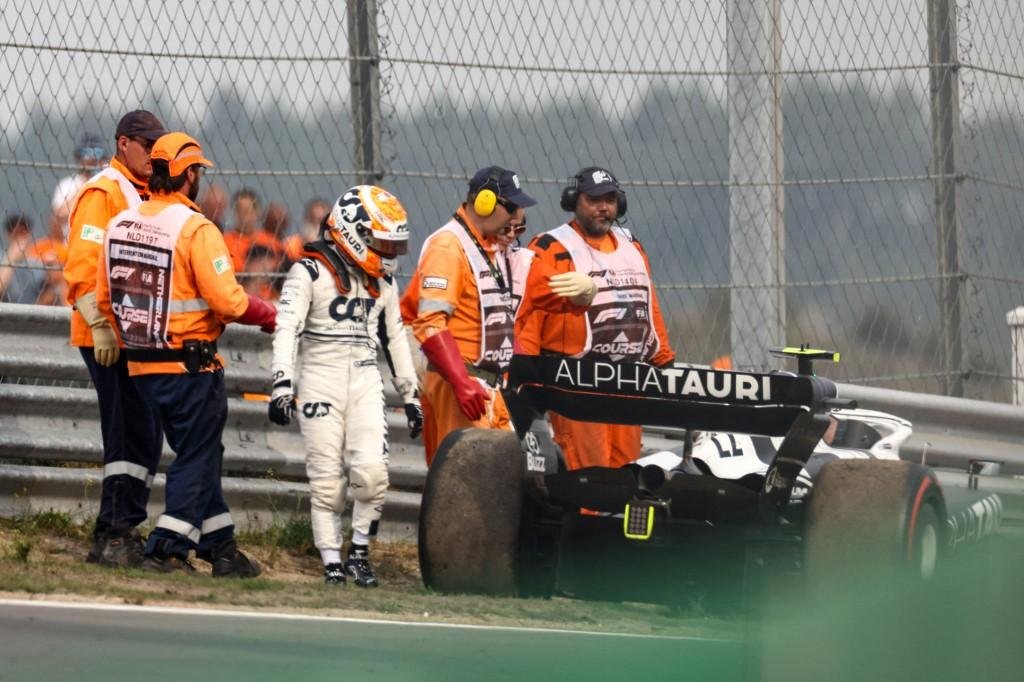 "Grande t&aacute;tica" faz Verstappen vencer GP  da Holanda