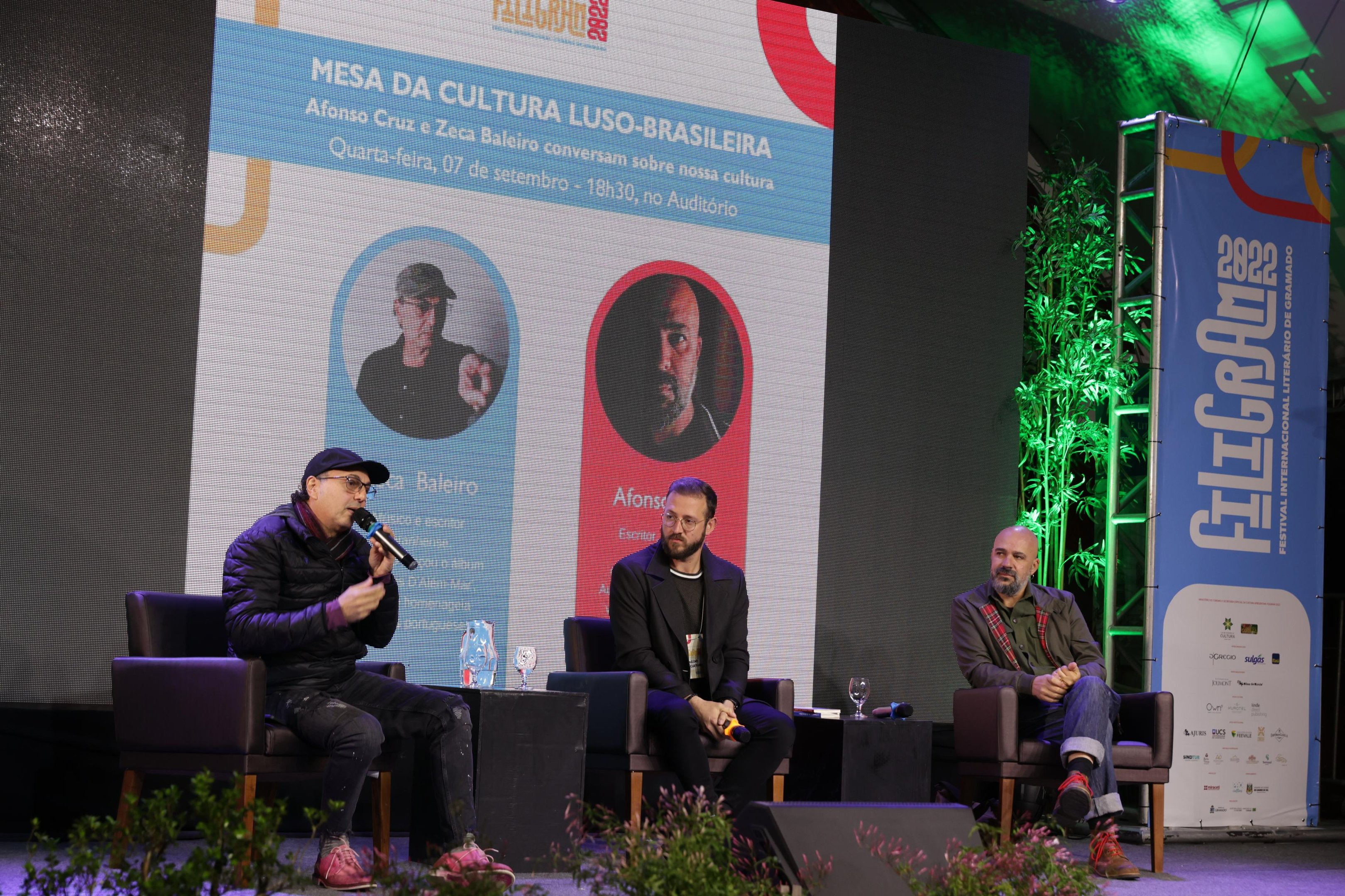 Compositor e escritor Zeca Baleiro e autor portugu&ecirc;s Afonso Cruz foram destaque da programa&ccedil;&atilde;o