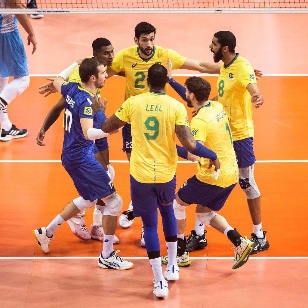 Sele&ccedil;&atilde;o garantiu vit&oacute;ria por 3 sets a 1 na disputa do terceiro lugar