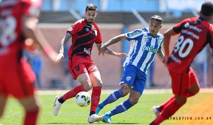 Time catarinense perdeu a chance de deixar a zona de rebaixamento neste domingo