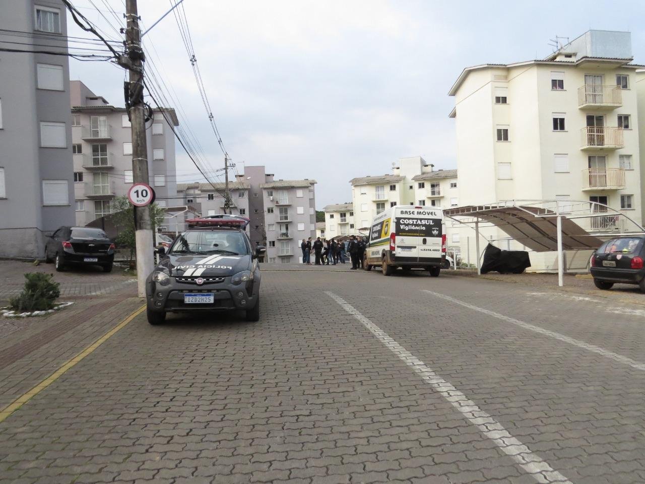 O conjunto habitacional tem 16 blocos, 320 apartamentos e cerca de 1,2 mil moradores