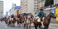 Em Caxias do Sul, o desfile temático e de cavalarianos está programado para ocorrer a partir das 14h