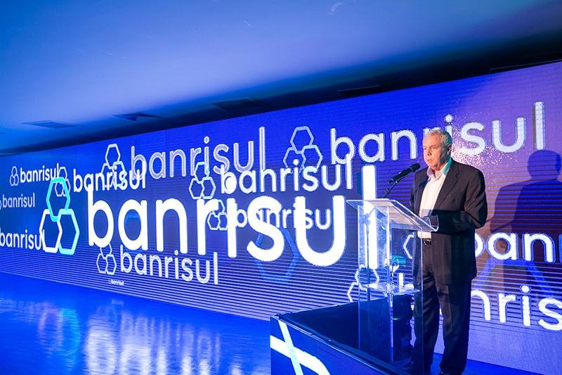O presidente Cl&aacute;udio Coutinho fez o lan&ccedil;amento do Banrishopping, no dia 12 de setembro.