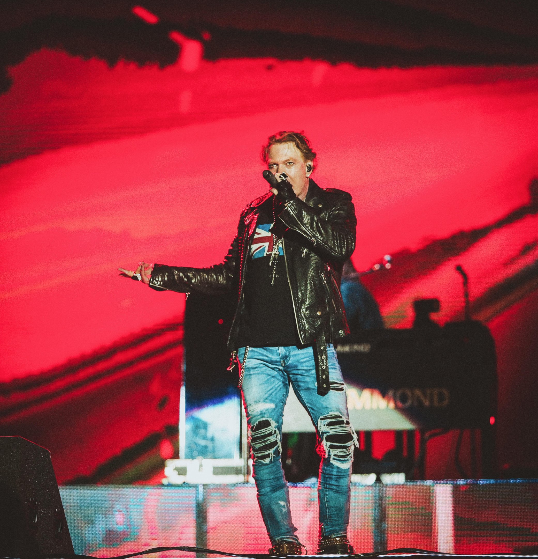 Com os agudos de sua voz comprometidos, Axl Rose estar&aacute; pela terceira vez em Porto Alegre nesta segunda