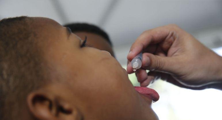 A uma semana do fim da campanha de multivacina&ccedil;&atilde;o, foram aplicadas pouco mais de 6 milh&otilde;es de doses em crian&ccedil;as de at&eacute; 5 anos
