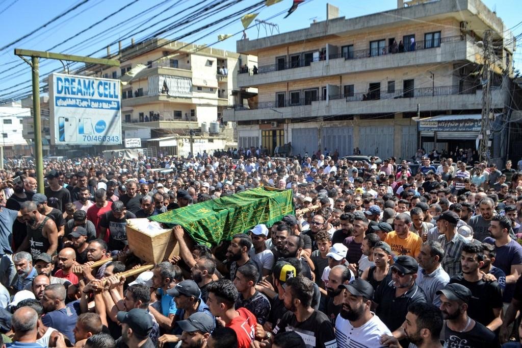 Neste s&aacute;bado, mais trinta corpos foram recuperados e a busca por desaparecidos continua