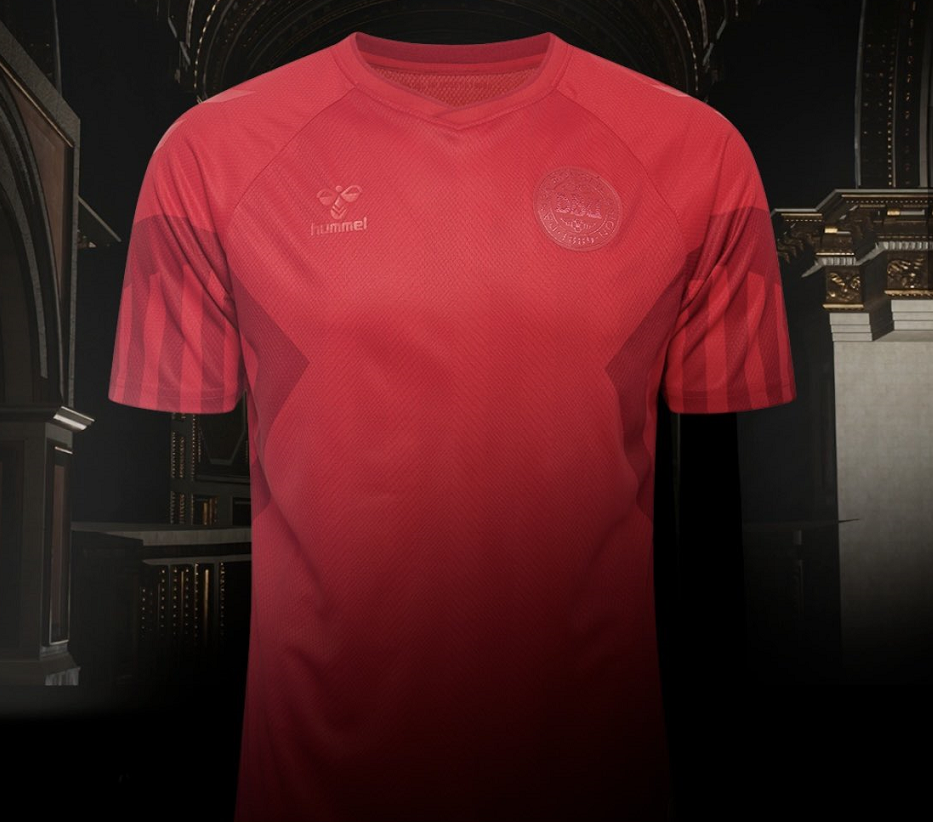 Escudo fica "escondido" no novo uniforme da sele&ccedil;&atilde;o dinamarquesa