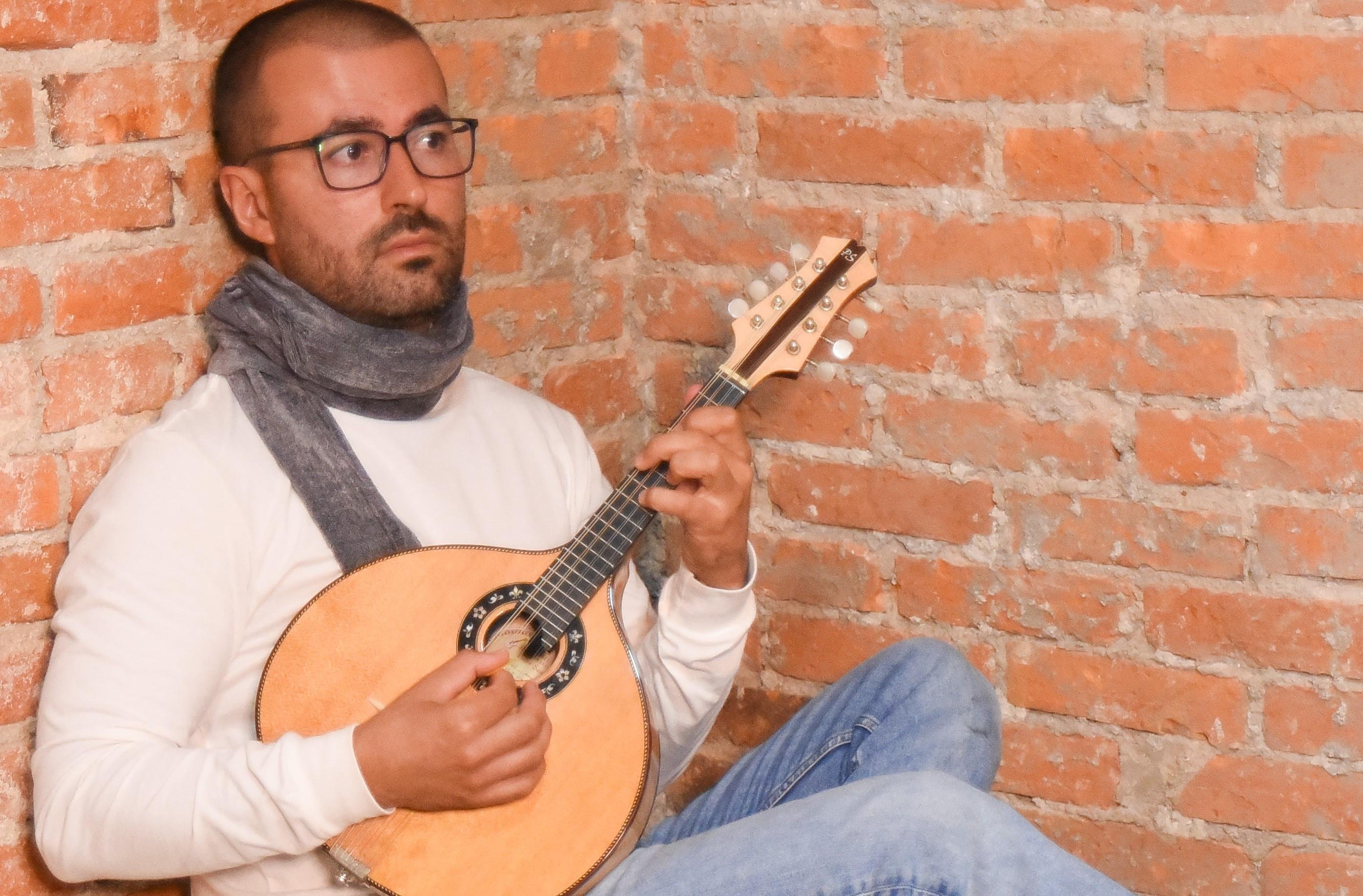 Show neste s&aacute;bado de Elias Barboza