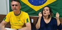 O presidente Jair Bolsonaro em live nas redes sociais