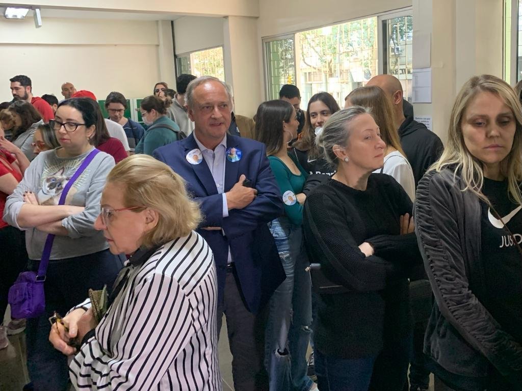 Vieira da Cunha esperou cerca de 25 minutos para conseguir votar