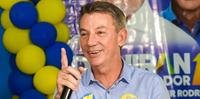 Antonio Denarium é reeleito governador de Roraima em primeiro turno
