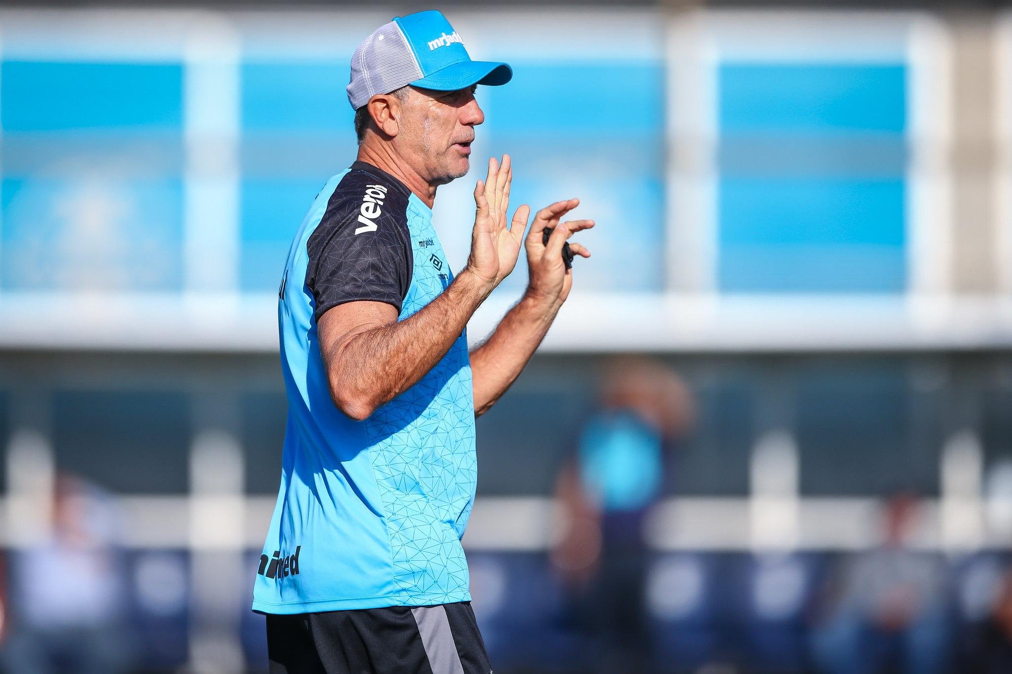 Renato vai comandar o Tricolor contra os alagoanos