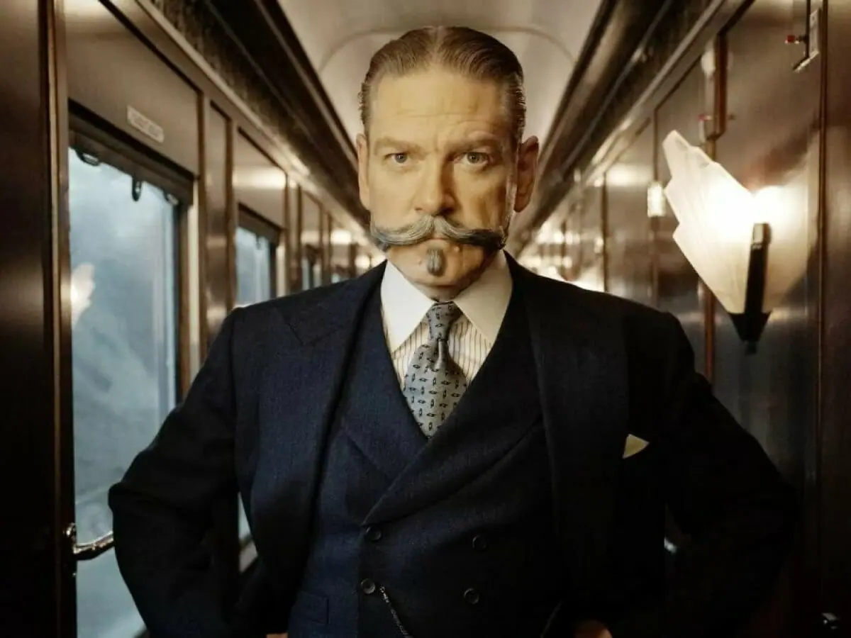 Kenneth Branagh em "Assasinato no Expresso do Oriente"
