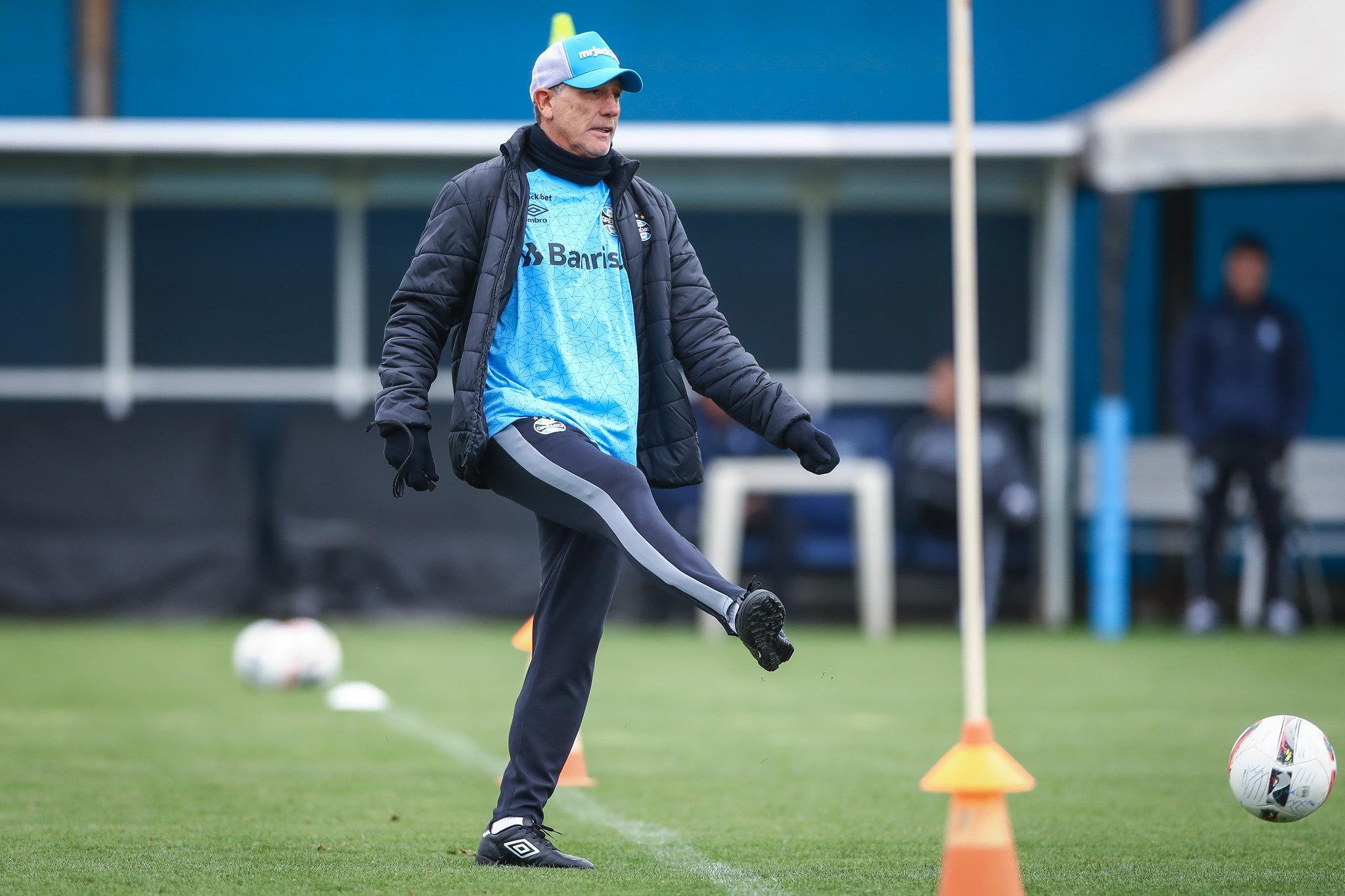 Renato vai comandar o Tricolor neste domingo