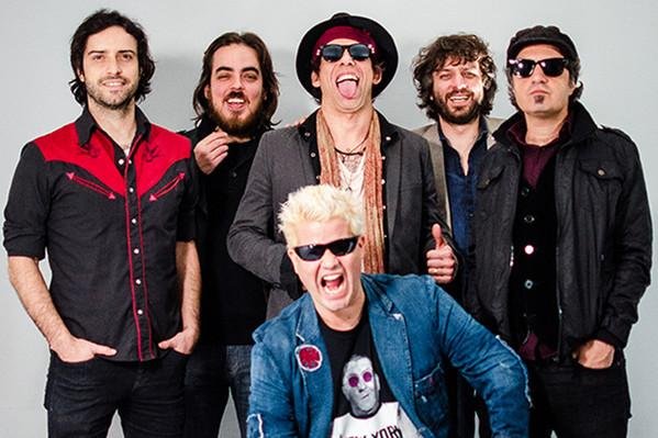 A banda Ac&uacute;sticos & Valvulados est&aacute; h&aacute; mais de tr&ecirc;s d&eacute;cadas na estrada com a bandeira do Rock Ga&uacute;cho sempre hasteada