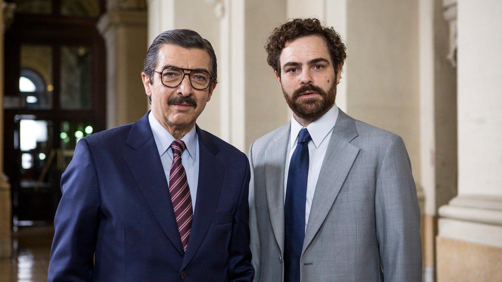 Ricardo Dar&iacute;n e Peter Lanzani protagonizam a produ&ccedil;&atilde;o que estreia nesta semana