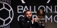 Benzema venceu o prêmio Bola de Ouro pela primeira vez